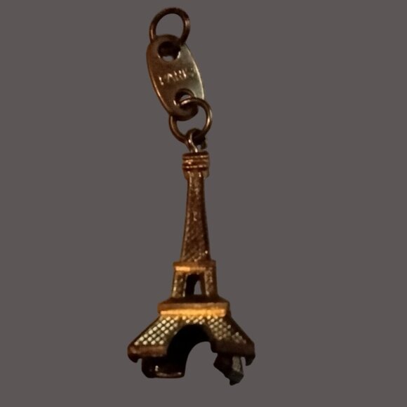 Eiffel Tower Pendant Charm Mini Figure Souvenir Paris France Gold Tone Metal - Picture 5 of 7